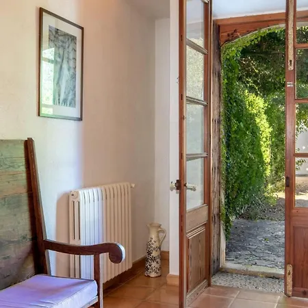 Sleeps 6 With Pool Air Con And Wifi *