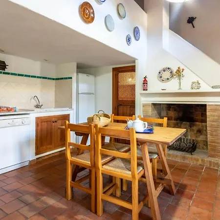 Sleeps 6 With Pool Air Con And Wifi Villa Pollença